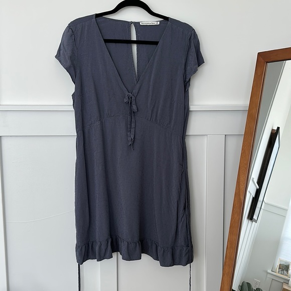 Abercrombie & Fitch Dresses & Skirts - Abercrombie and Fitch Mini Dress Polka Dot XL